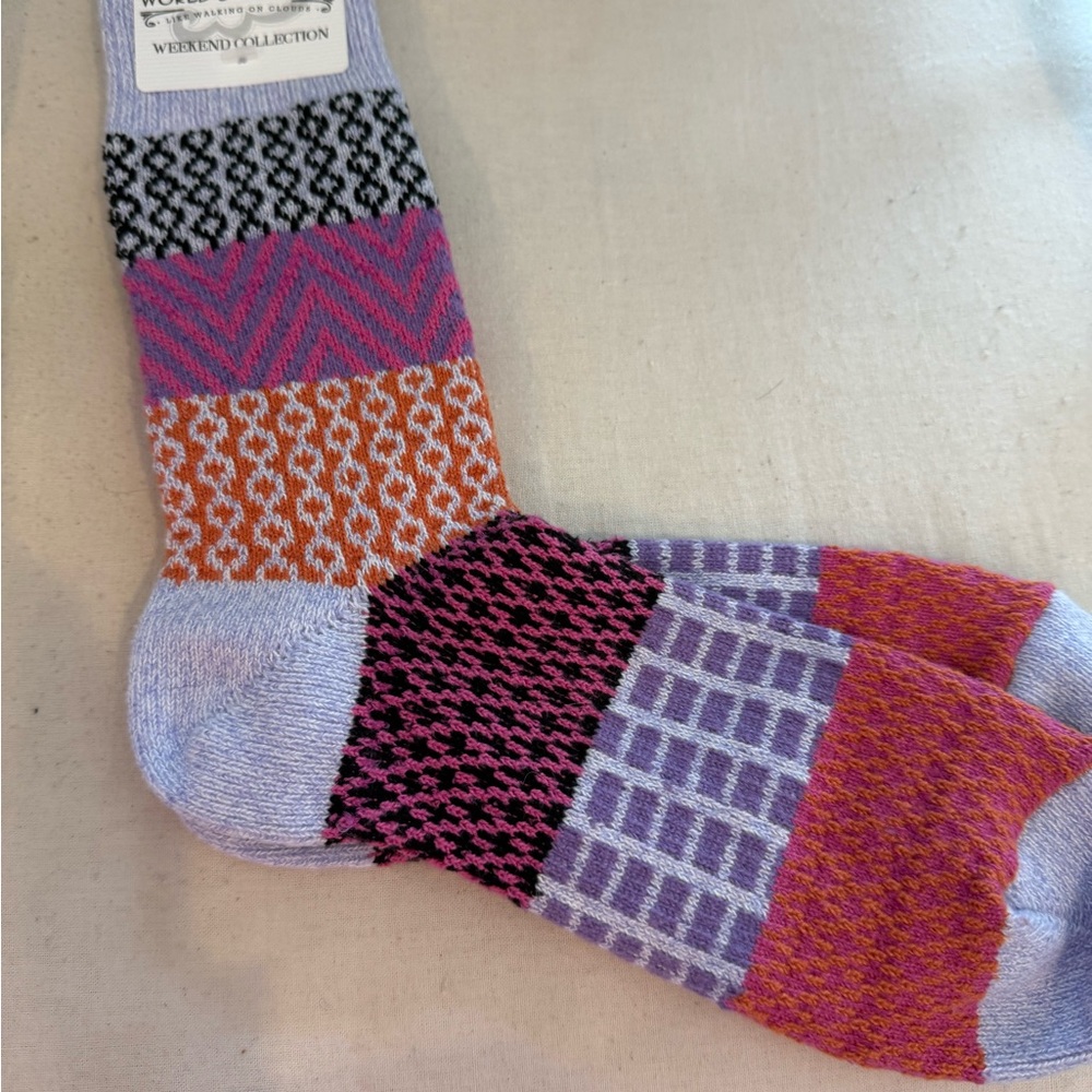 Colorblock Pattern Crew Socks in Lavender, Pink & Orange -